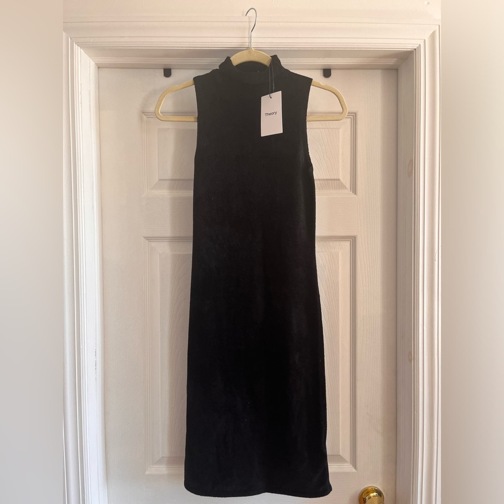 *NWT* Theory T-Neck Dress